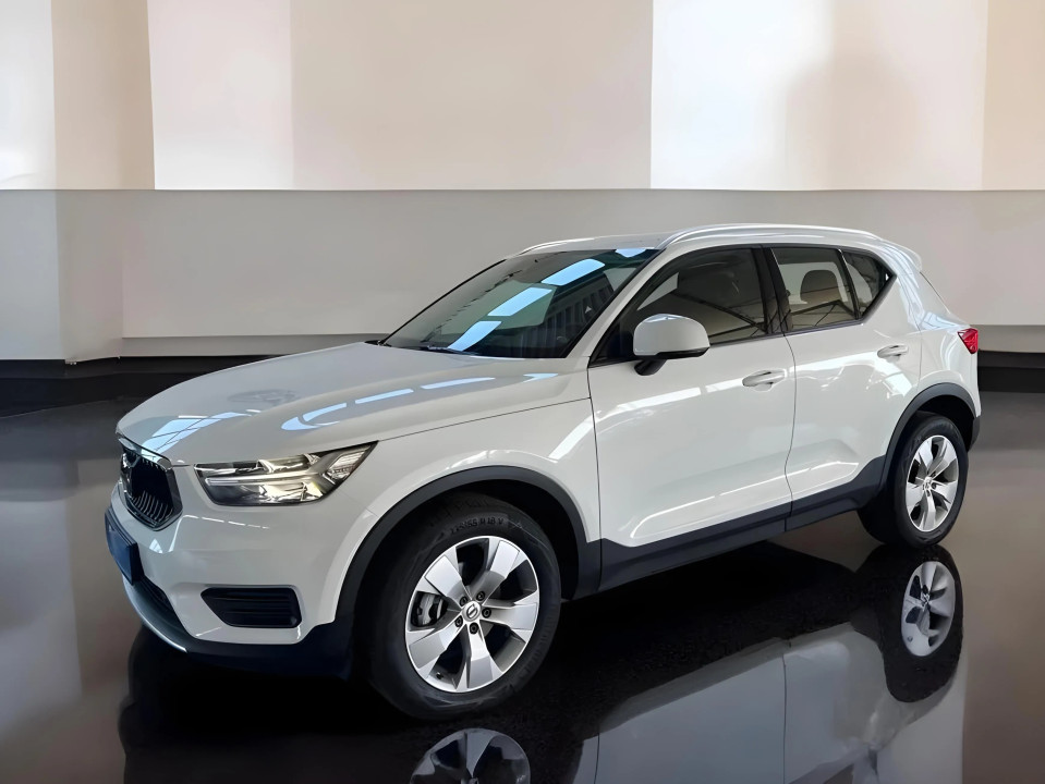 Volvo XC 40 T3 Momentum (4)