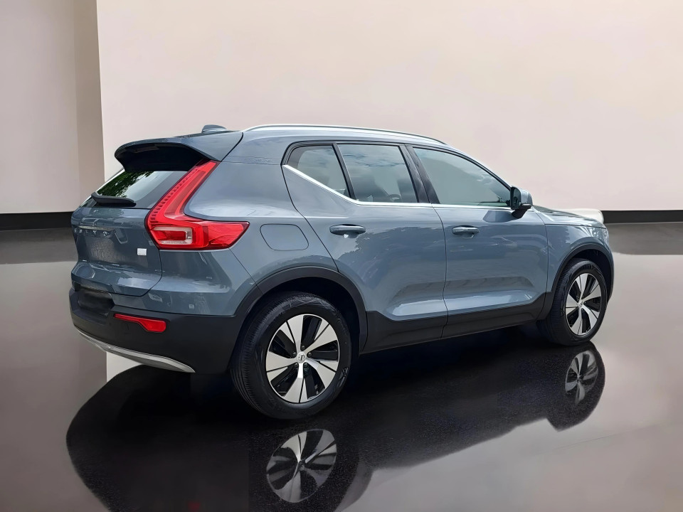 Volvo XC 40 T4 Recharge Inscription (2)