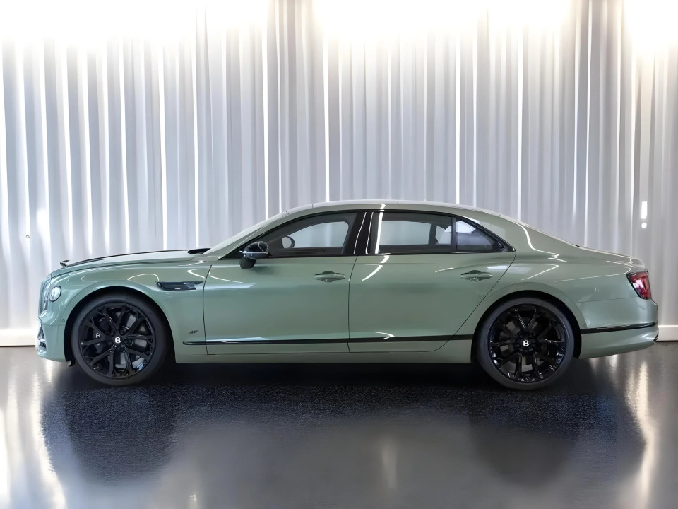 Bentley Flying Spur S V8 (3)