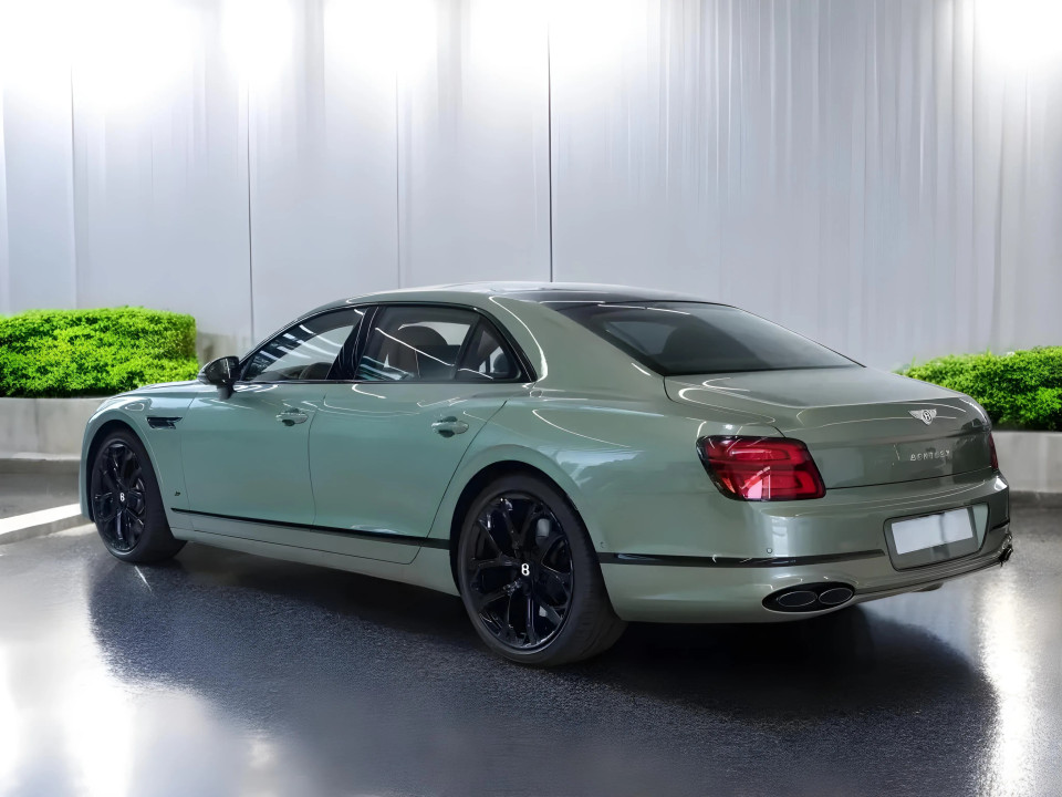 Bentley Flying Spur S V8 (4)