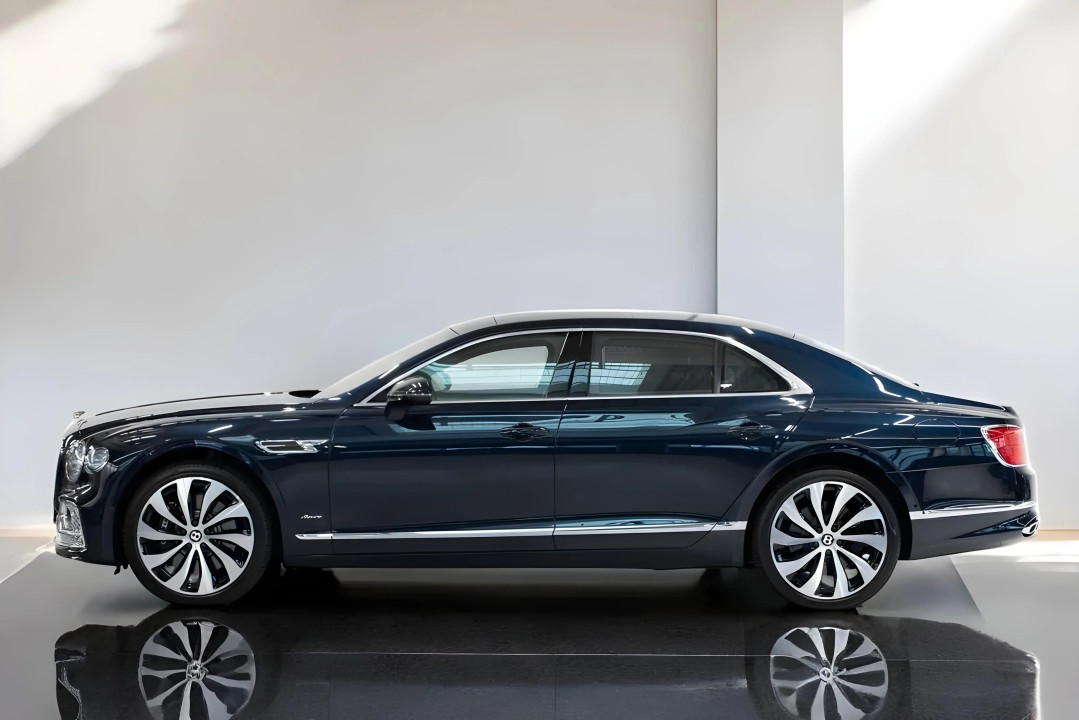 Bentley Flying Spur PHEV (3)