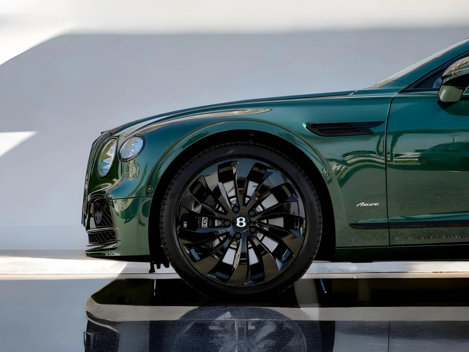 Bentley Flying Spur PHEV - foto 14