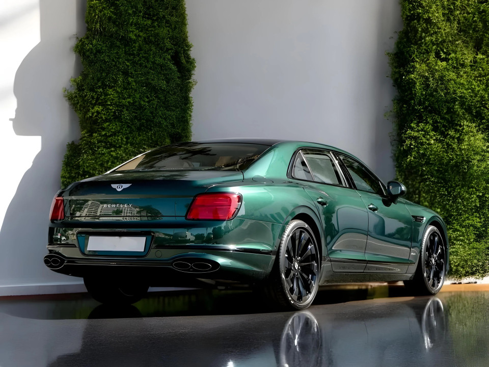 Bentley Flying Spur PHEV (4)