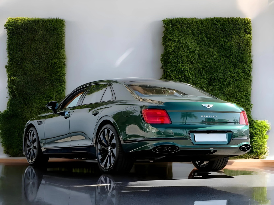 Bentley Flying Spur PHEV - foto 6