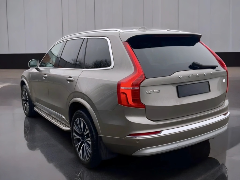 Volvo XC 90 T8 Recharge AWD Inscription (3)