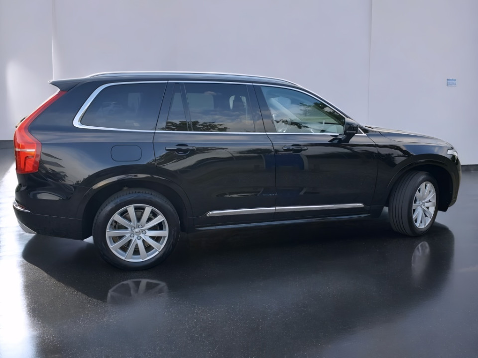 Volvo XC 90 T8 Recharge AWD Inscription (2)