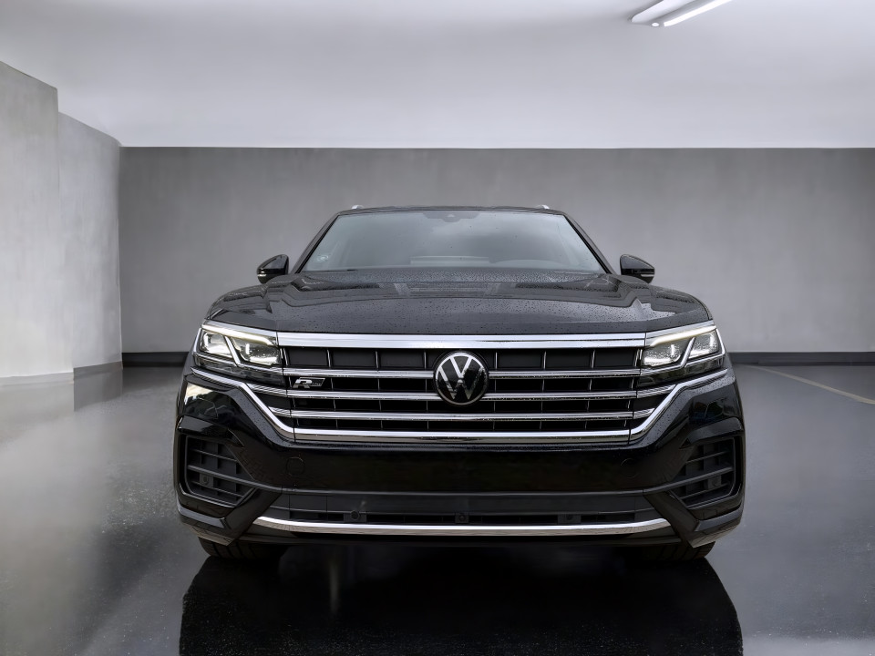 Volkswagen TouaregV6 3.0 TDI R-Line 4MOTION (2)