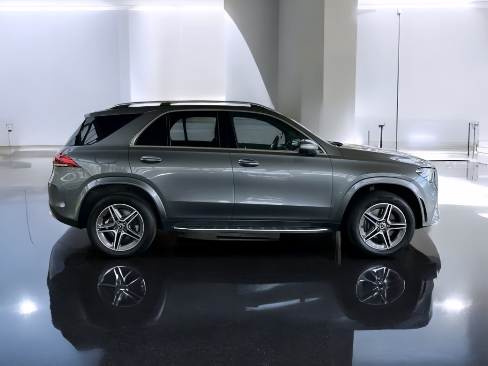 Mercedes-Benz GLE 400d 4MATIC AMG Line (4)