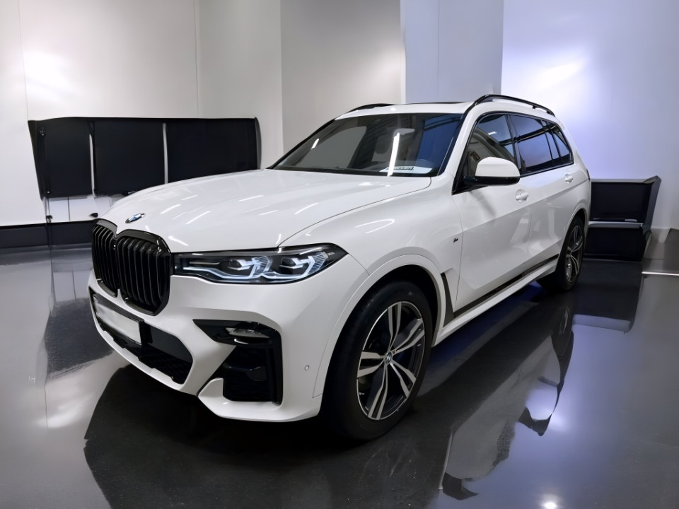 BMW X7 xDrive40d M-Sport (3)