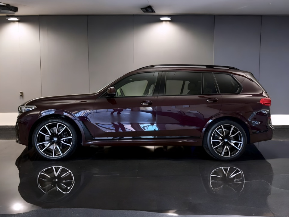 BMW X7 xDrive40d M-Sport (2)