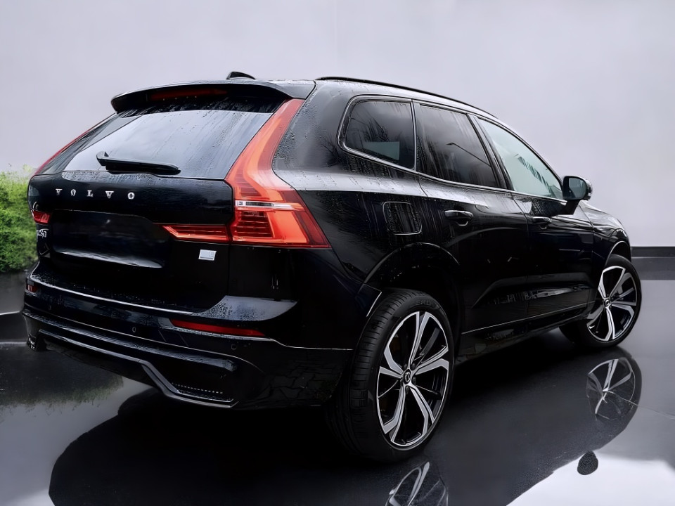 Volvo XC 60 T8 Recharge AWD R-Design (3)