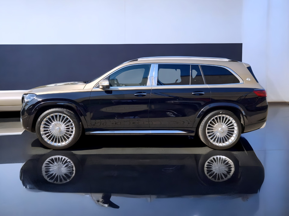 Mercedes-Benz GLS Maybach 600 4MATIC - foto 6