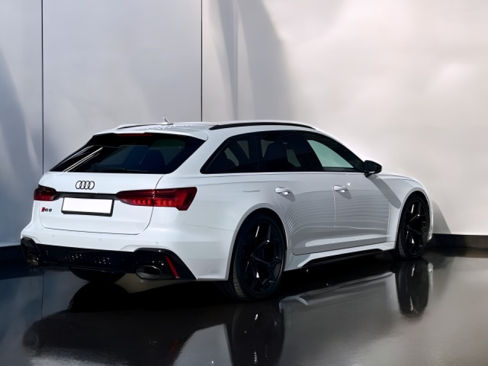 Audi RS6 Avant 70 TFSI Quattro (4)