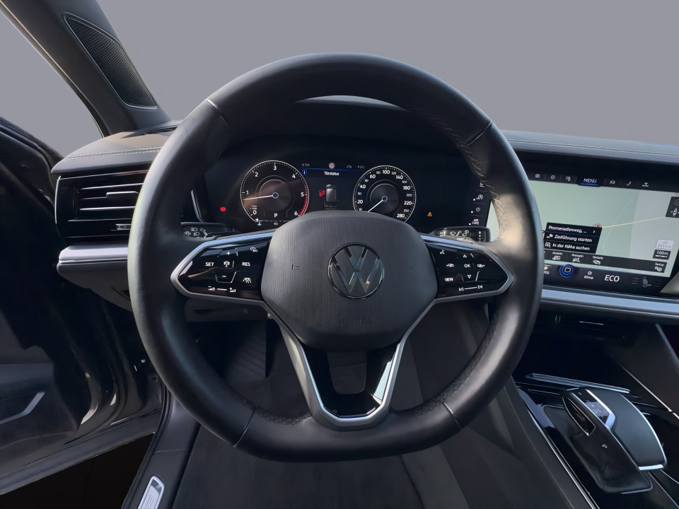 Volkswagen Touareg V6 3.0 TDI R-Line - foto 12