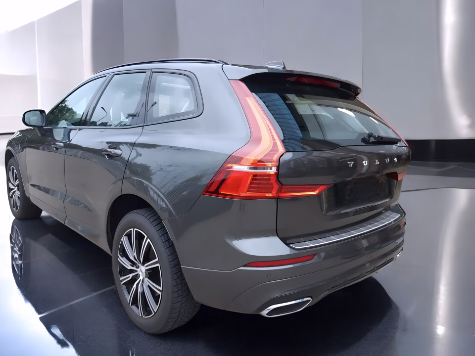 Volvo XC 60 T8 Recharge AWD (5)