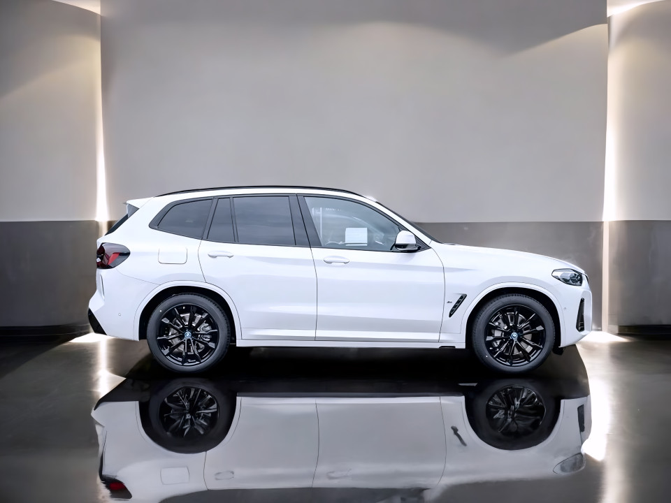 BMW X3 xDrive30e M-Sport (3)