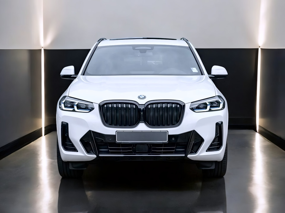 BMW X3 xDrive30e M-Sport (2)