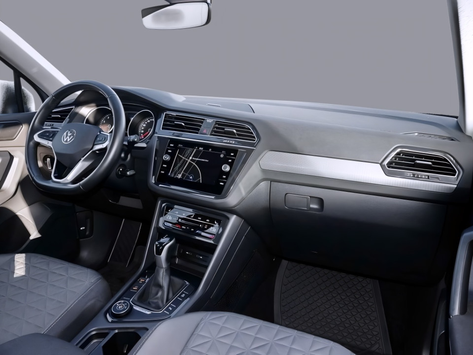 Volkswagen Tiguan 2.0 TSI DSG Life 4Motion (3)