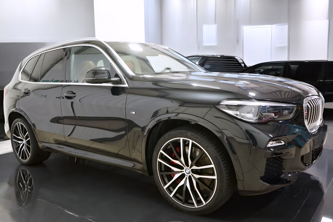 BMW X5 xDrive45e M-Sport (3)