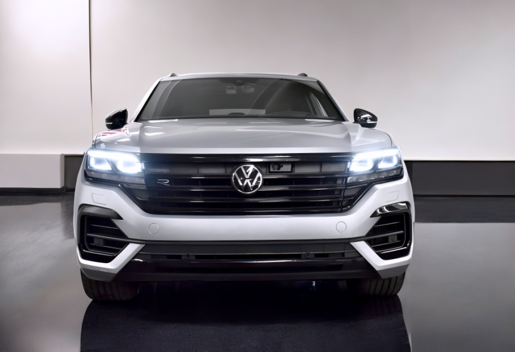 Volkswagen Touareg eHybrid R-Line (2)