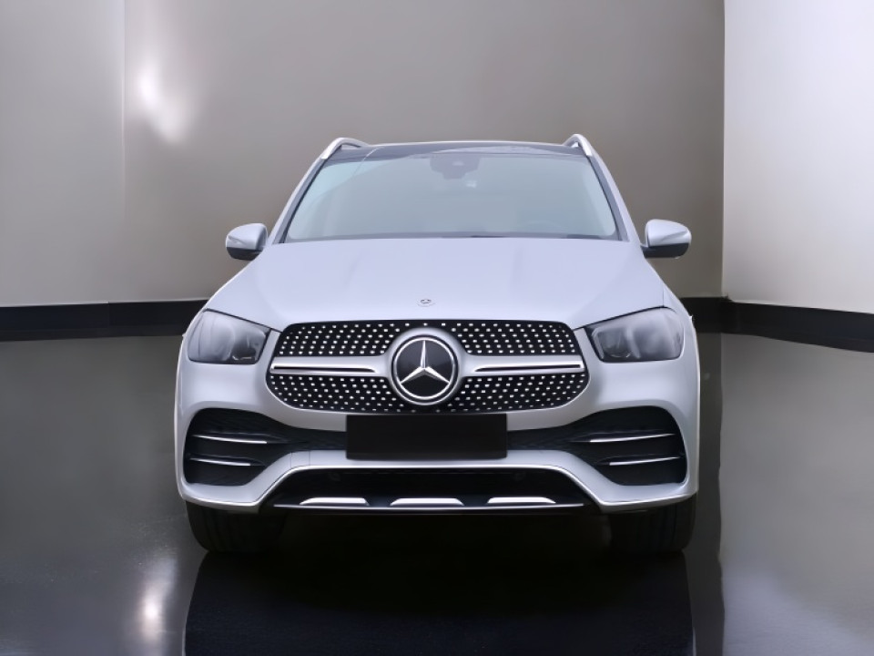 Mercedes-Benz GLE 350e 4MATIC AMG Line (2)