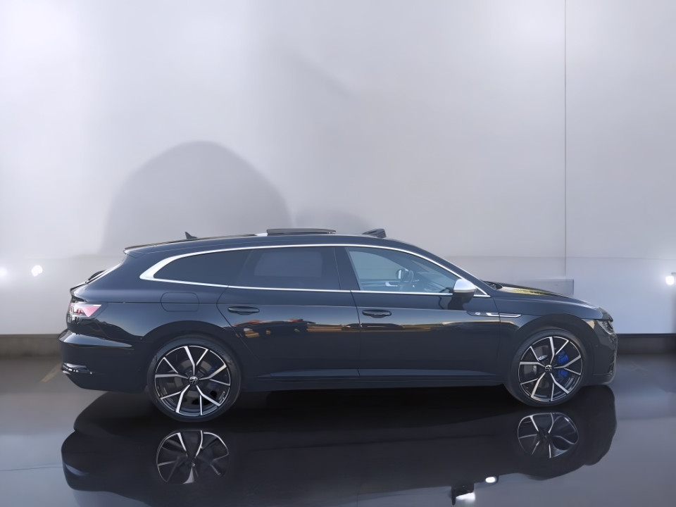 Volkswagen Arteon Shooting Brake 2.0 TSI R (3)