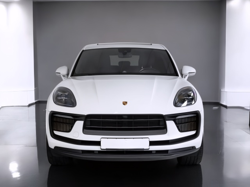 Porsche Macan (2)