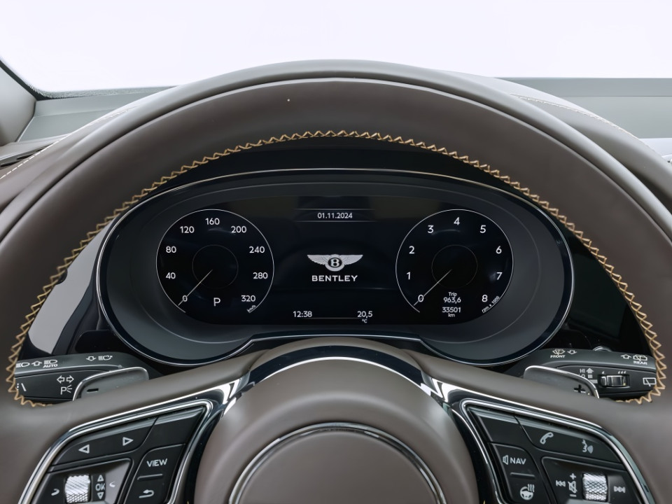 Bentley Bentayga V8 Mulliner - foto 21