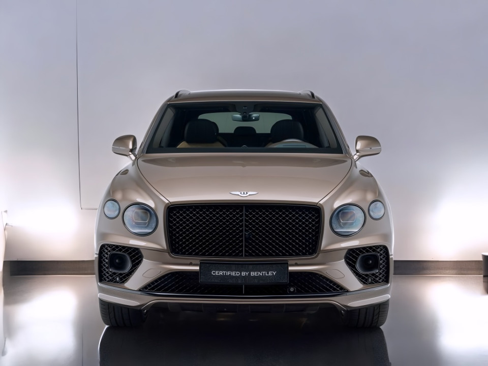 Bentley Bentayga V8 Mulliner - foto 7