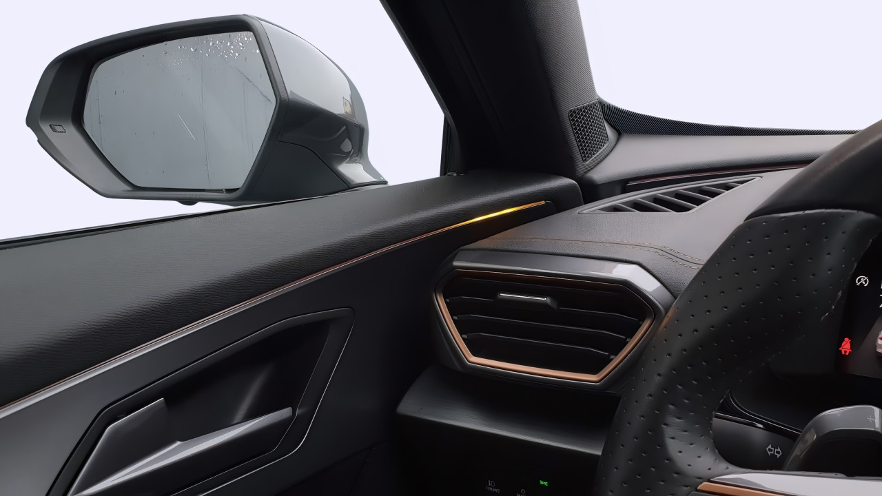 Cupra Formentor VZ 2.0 TSI DSG 4Drive (4)