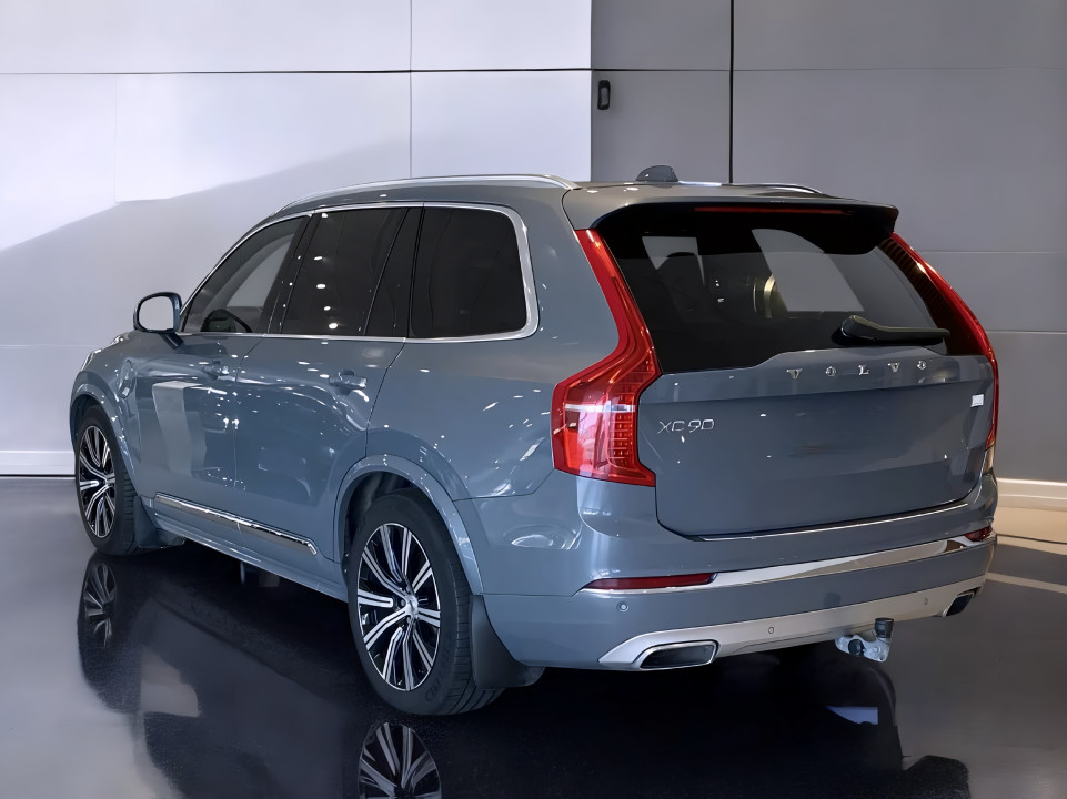 Volvo XC 90 T8 Recharge AWD Inscription (3)
