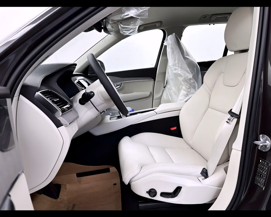 Volvo XC 90 B5 AWD Plus Bright (5)