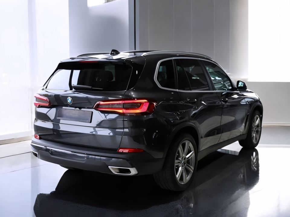 BMW X5 xDrive30d - foto 6