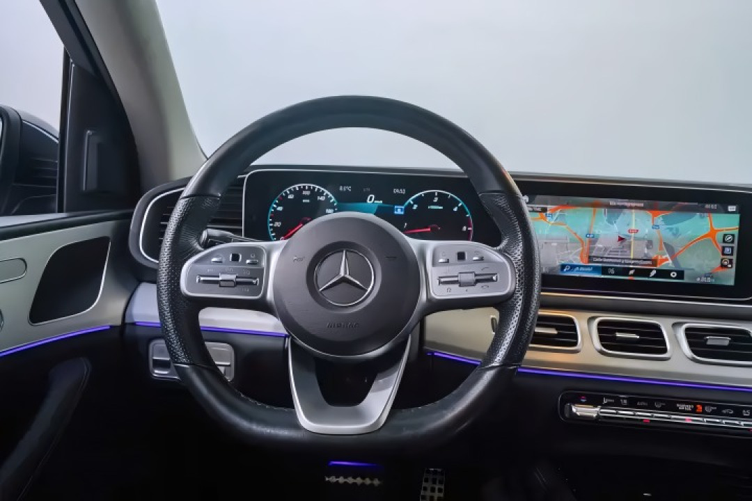 Mercedes-Benz GLE 350d 4MATIC AMG Line - foto 12