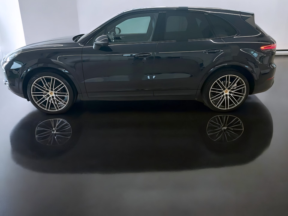 Porsche Cayenne (5)