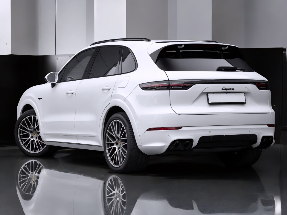 Porsche Cayenne E-Hybrid (5)