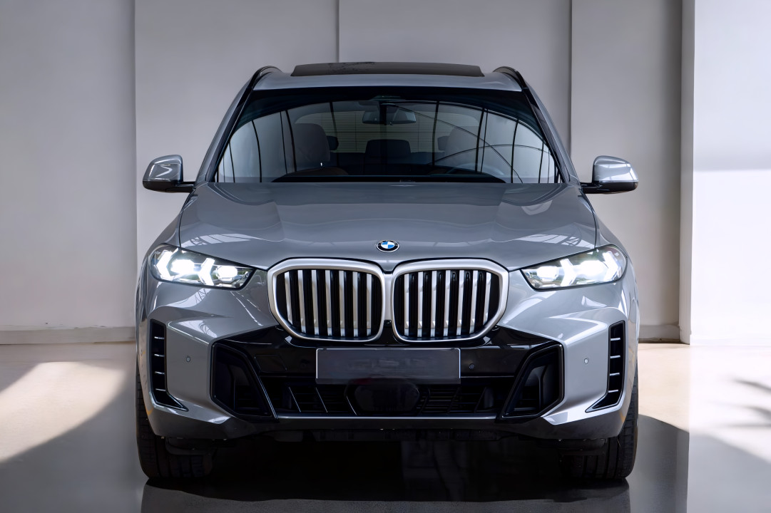 BMW X5 xDrive30d (2)