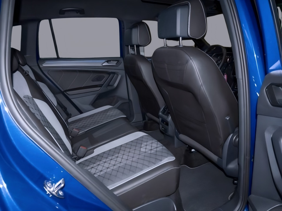 Volkswagen Tiguan 2.0 TDI DSG 4MOTION R-Line (4)
