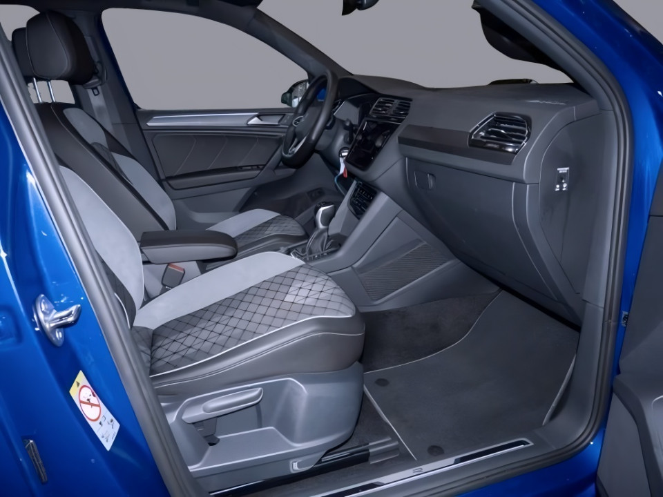 Volkswagen Tiguan 2.0 TDI DSG 4MOTION R-Line (3)