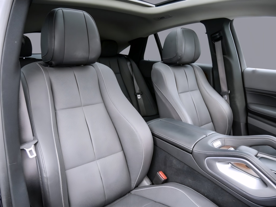 Mercedes-Benz GLE Coupe 400d 4MATIC - foto 9