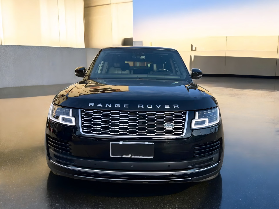 Land Rover Range Rover Autobiography 3.0 SDV6 (2)