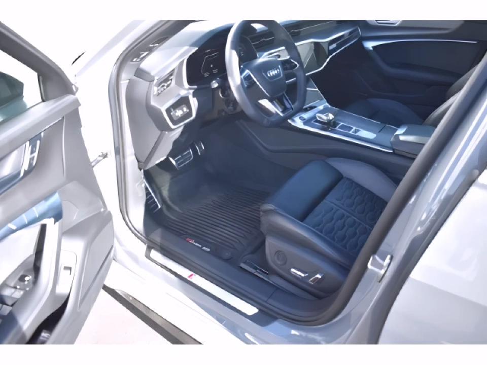 Audi RS6 Avant TFSI Quattro Tiptronic (5)