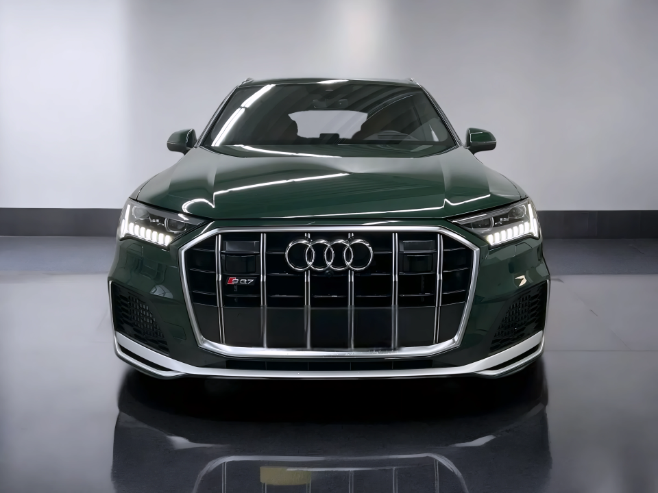 Audi SQ7 4.0 TFSI quattro tiptronic (2)