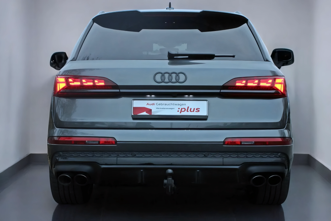 Audi SQ7 4.0 TFSI quattro tiptronic (5)