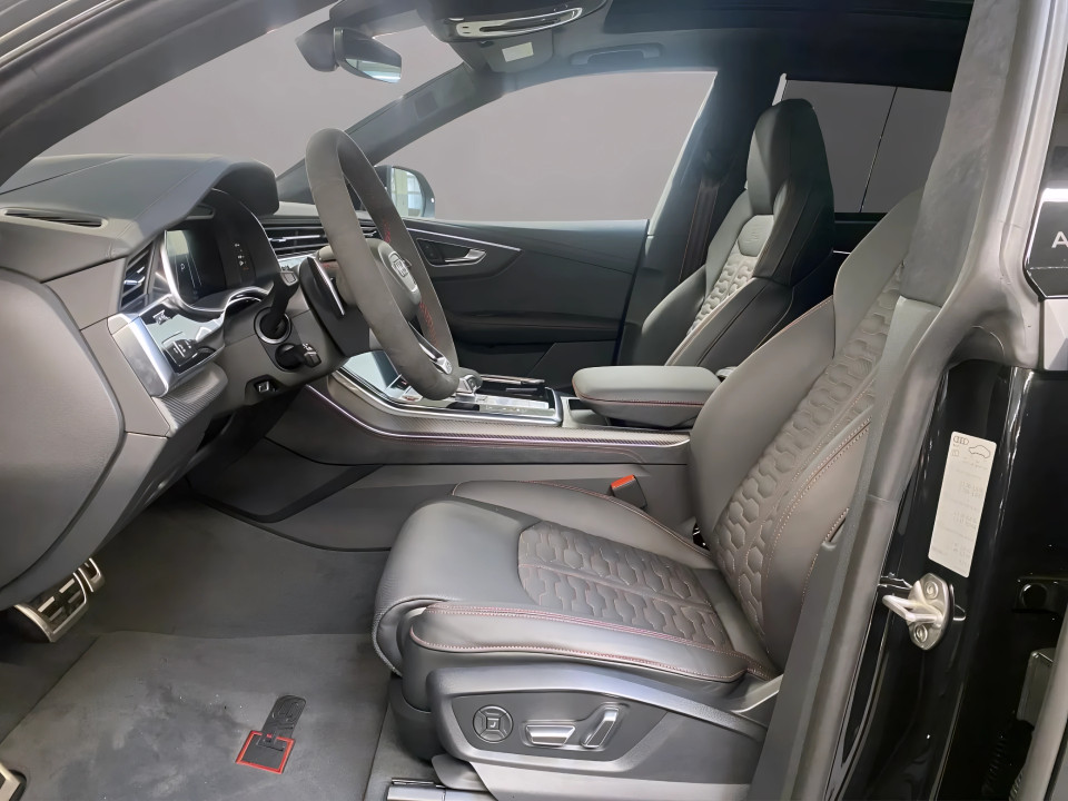 Audi RS Q8 TFSI Quattro Tiptronic (5)