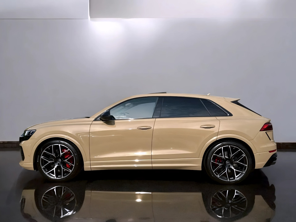 Audi RS Q8 TFSI Quattro Tiptronic (2)