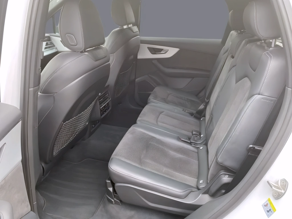 Audi SQ7 TDI - foto 8