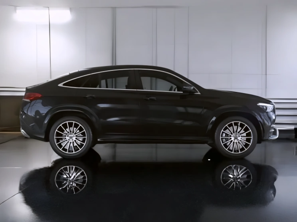 Mercedes-Benz GLE Coupe 350d 4MATIC AMG Line (3)