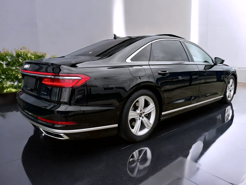 Audi A8 L 50TDI quattro tiptronic (2)