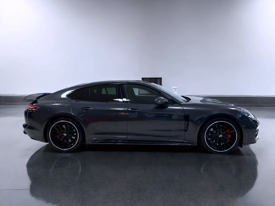 Porsche Panamera GTS (2)